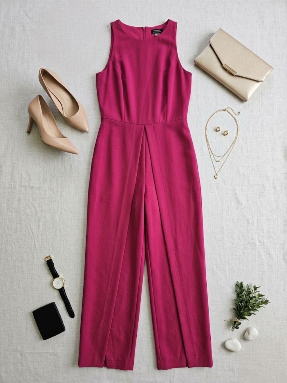 Tahari Sleeveless Raspberry Fuchsia Wide-Leg Jumpsuit With Front Slits, Size 4